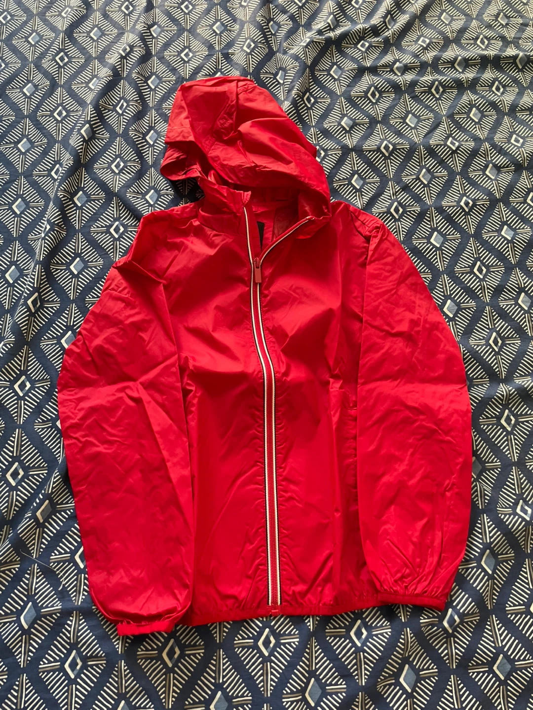 Canadiana Red Hooded rain Jacket M (7-8)