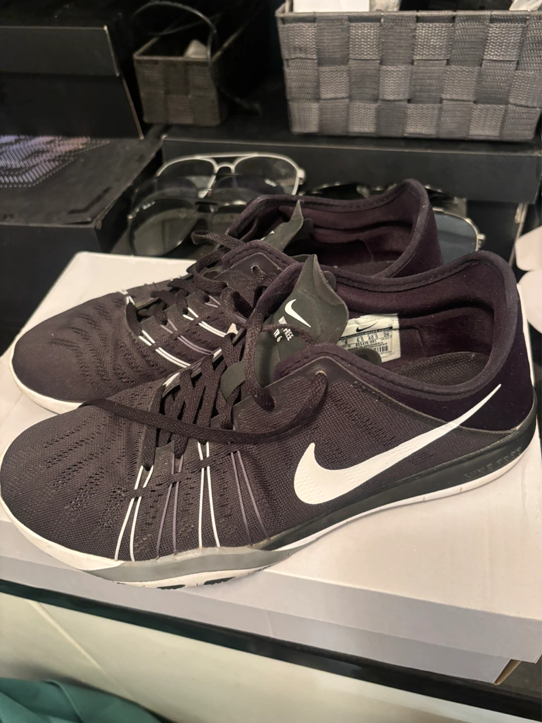 Like New Women’s Nike Running Shoes 8US
