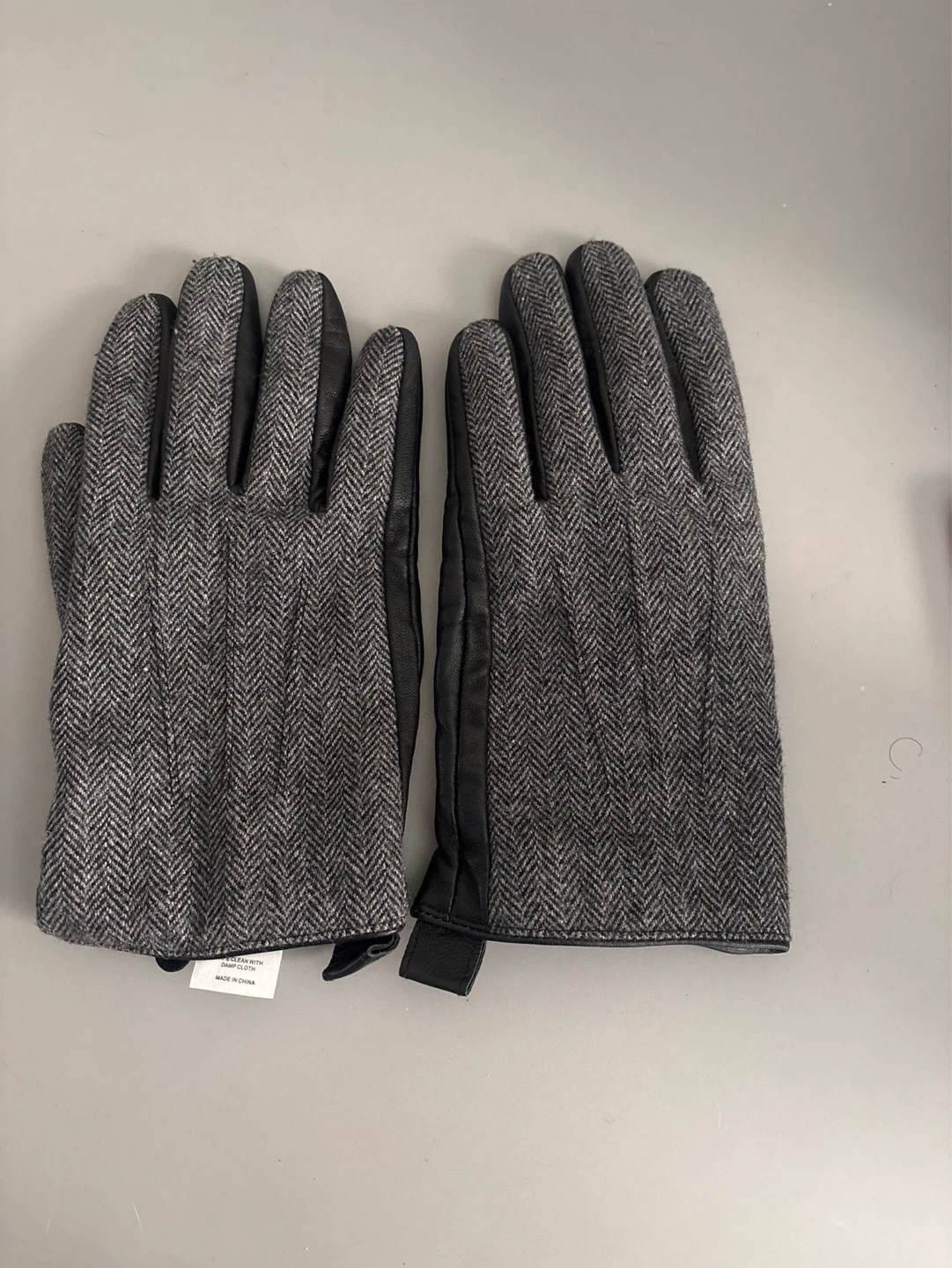 Women Herringbone Tweed & Leather Gloves Size M - photo 2