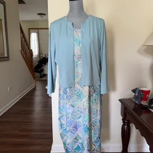 Women's Sleeveless Dress with Matching Jacket