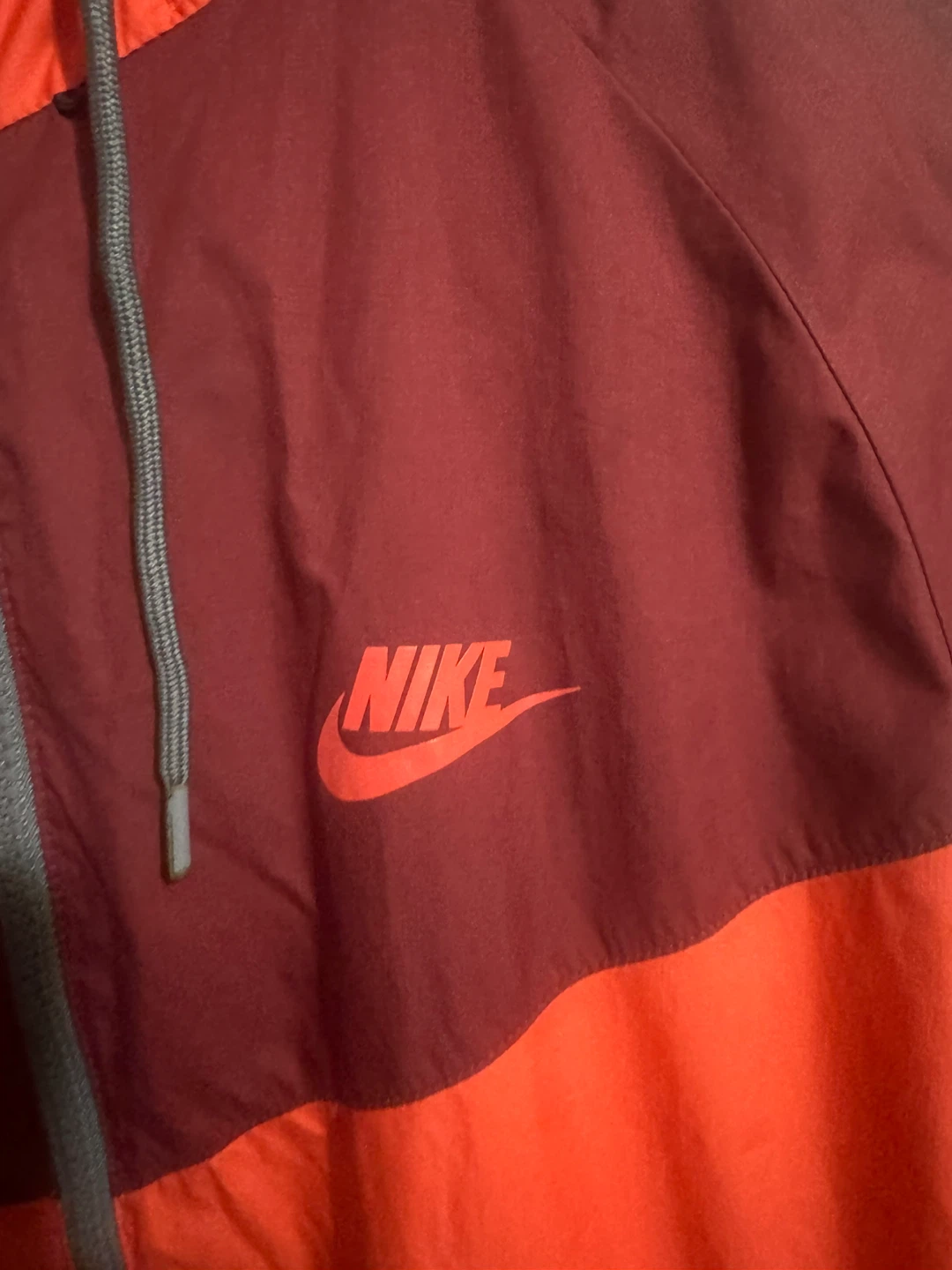Nike Windbreaker Jacket Men's Size M - photo 3