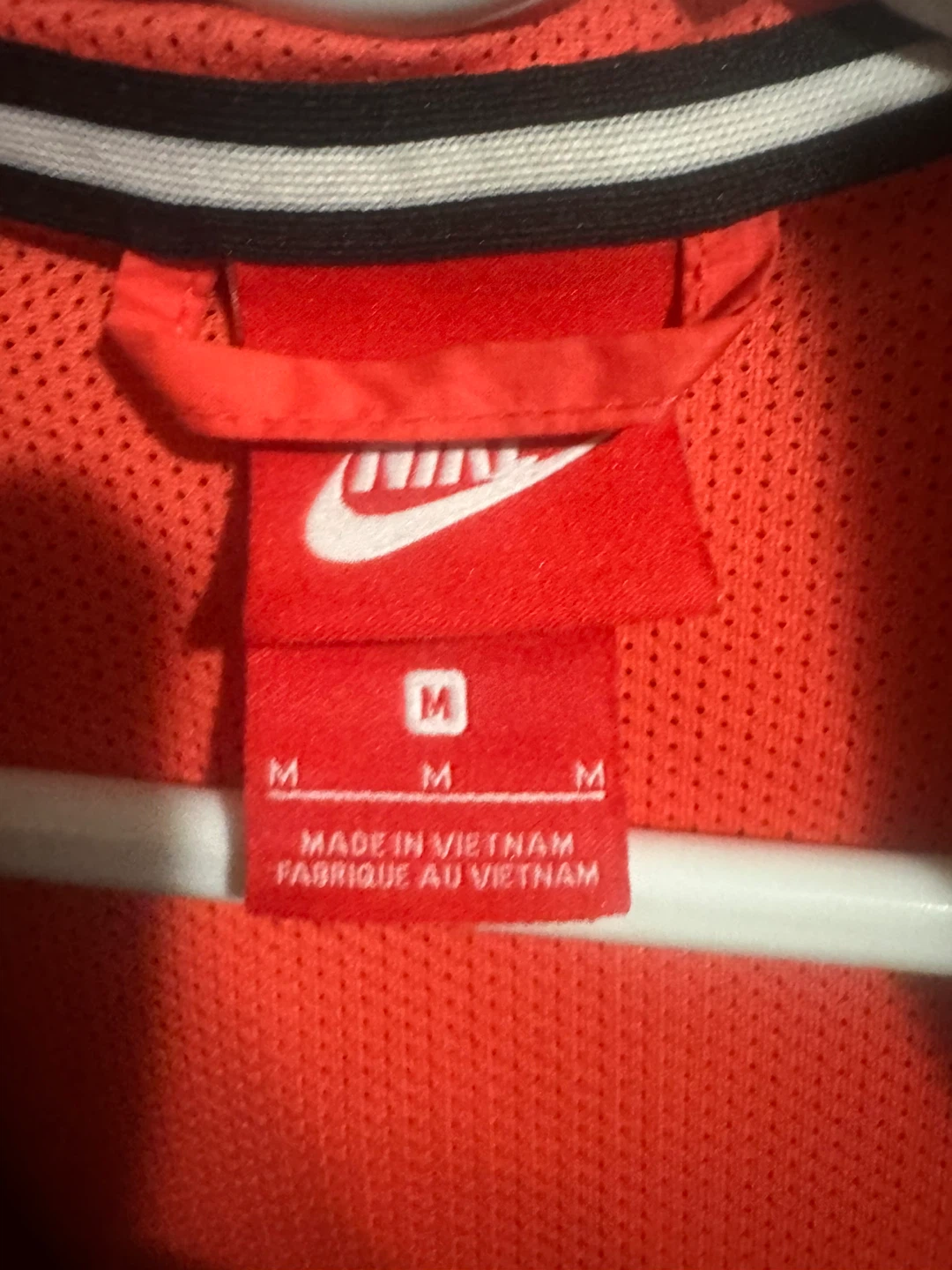 Nike Windbreaker Jacket Men's Size M - photo 5