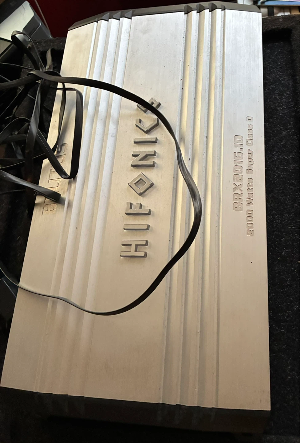HIFONICS BRX2015.10 2000 Watt Super Class D Amplifier and subs - photo 2