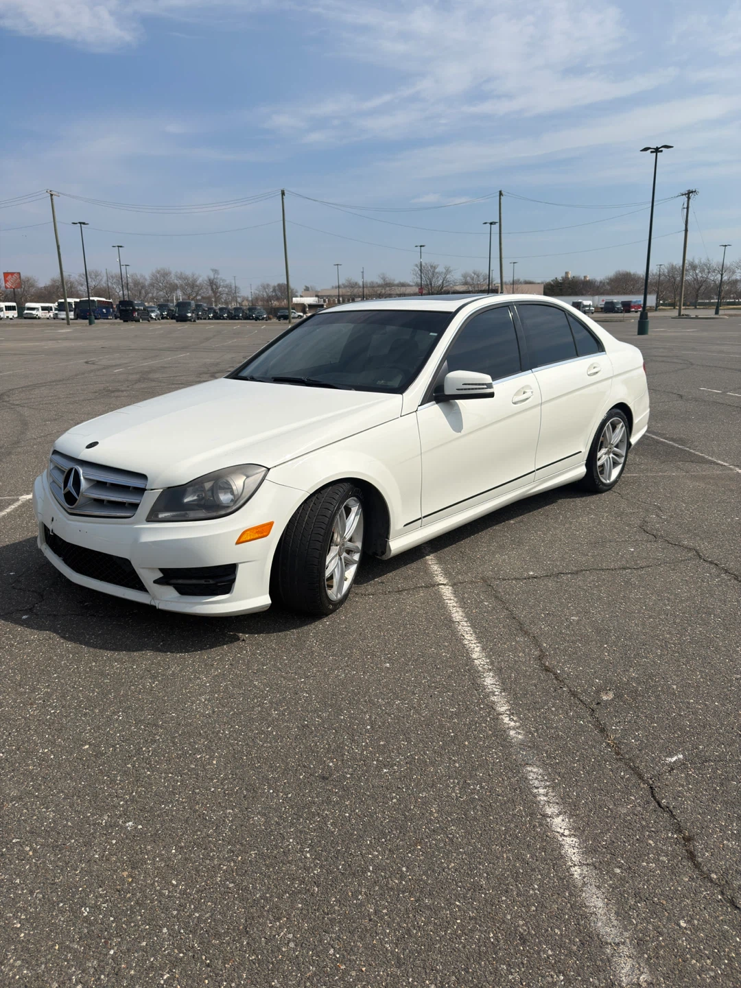 White Mercedes-Benz C300 4MATIC Sedan