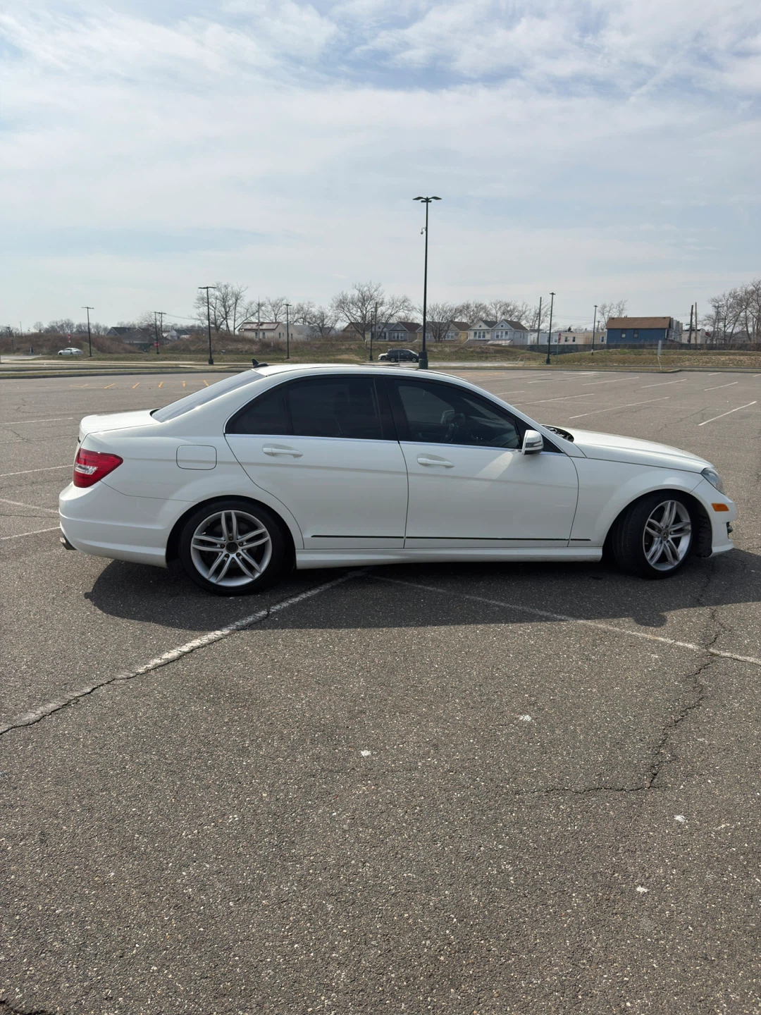 White Mercedes-Benz C300 4MATIC Sedan - photo 5