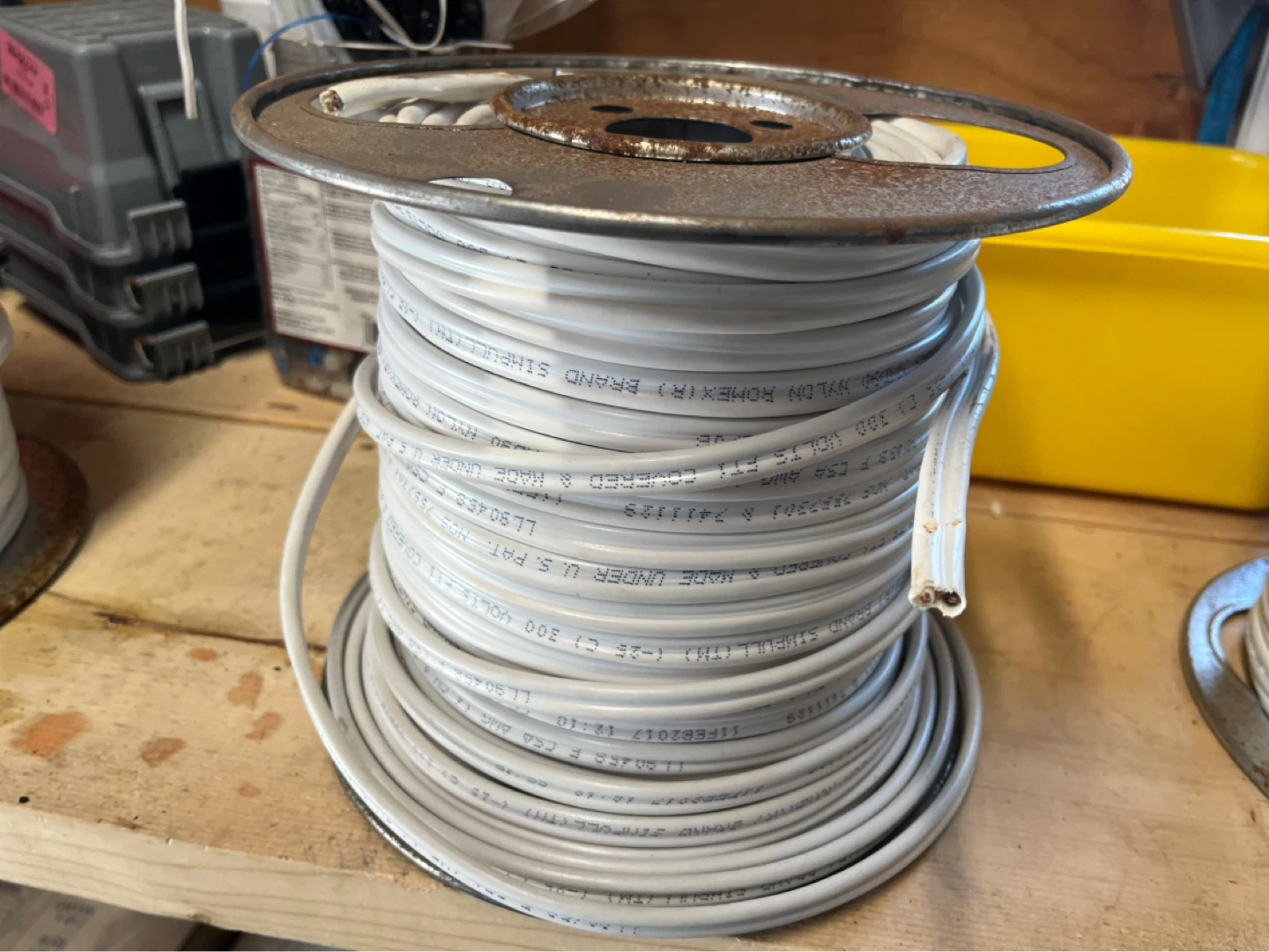 Brand New 14/2 NMD90 65 Meter Romex SIMpull Electrical Wire