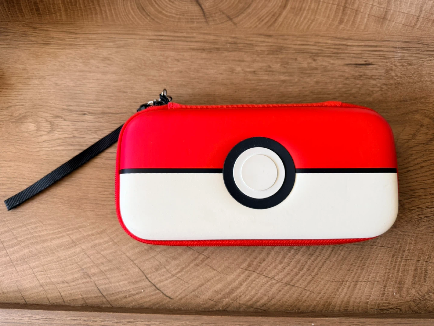 Nintendo Switch Lite with two Pokemon games - photo 2