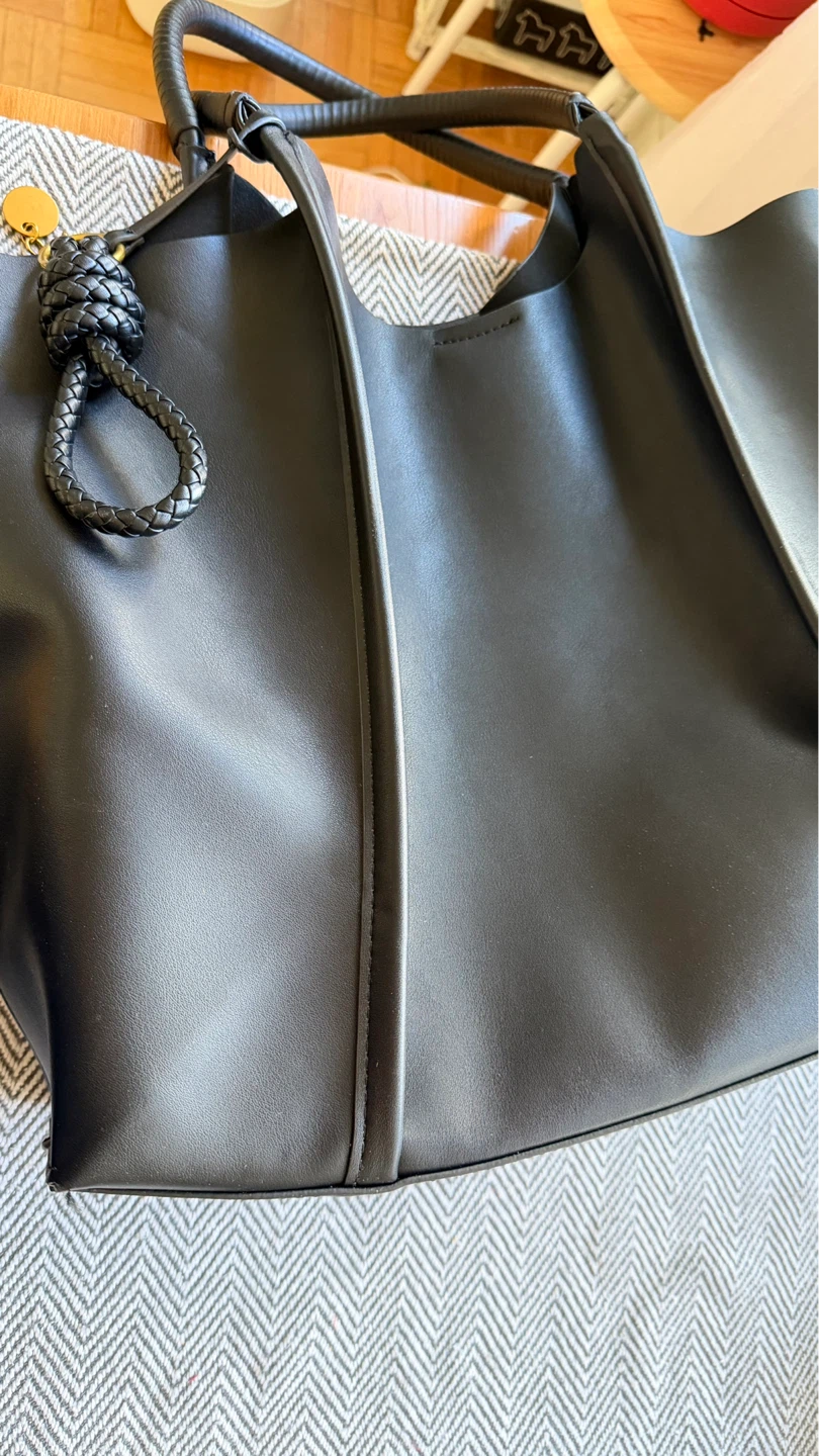 Black Faux Leather Tote Bag - photo 4