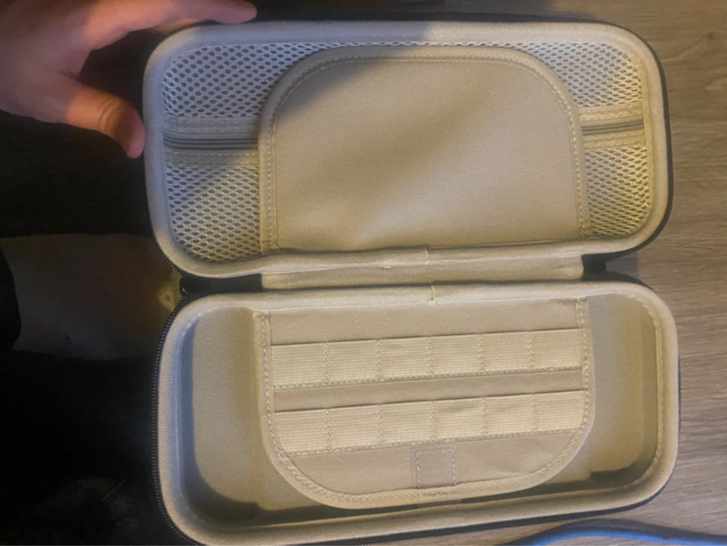 Carrying Case for Nintendo Switch - photo 2