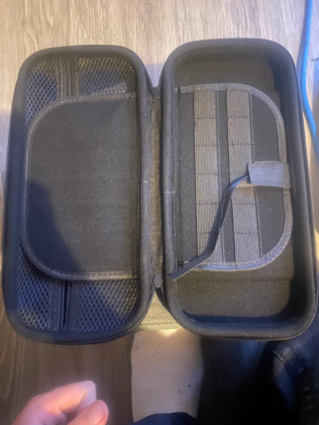 Carrying Case for Nintendo Switch - photo 4