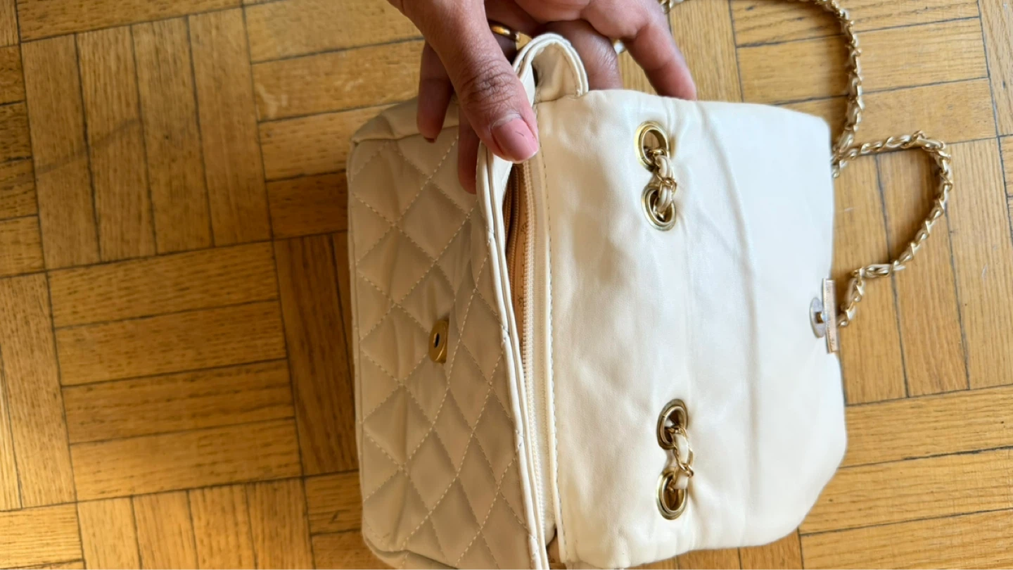 White Quilted Chain Shoulder Bag - photo 2