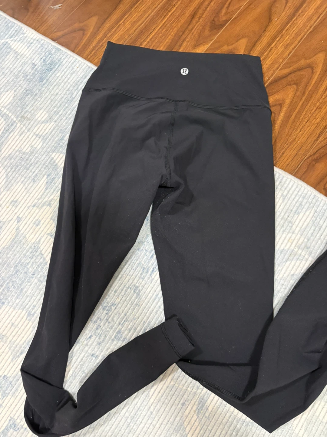 Lululemon Black Leggings size 6 - photo 5