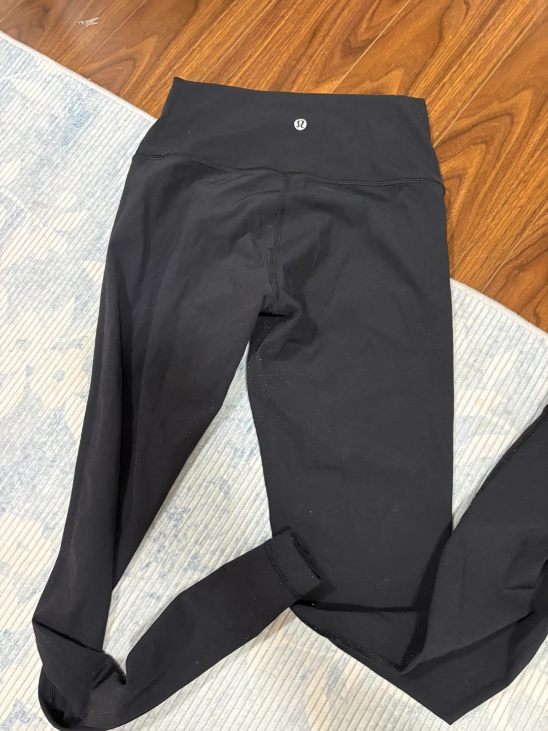 Lululemon Black Leggings size 6 - photo 4