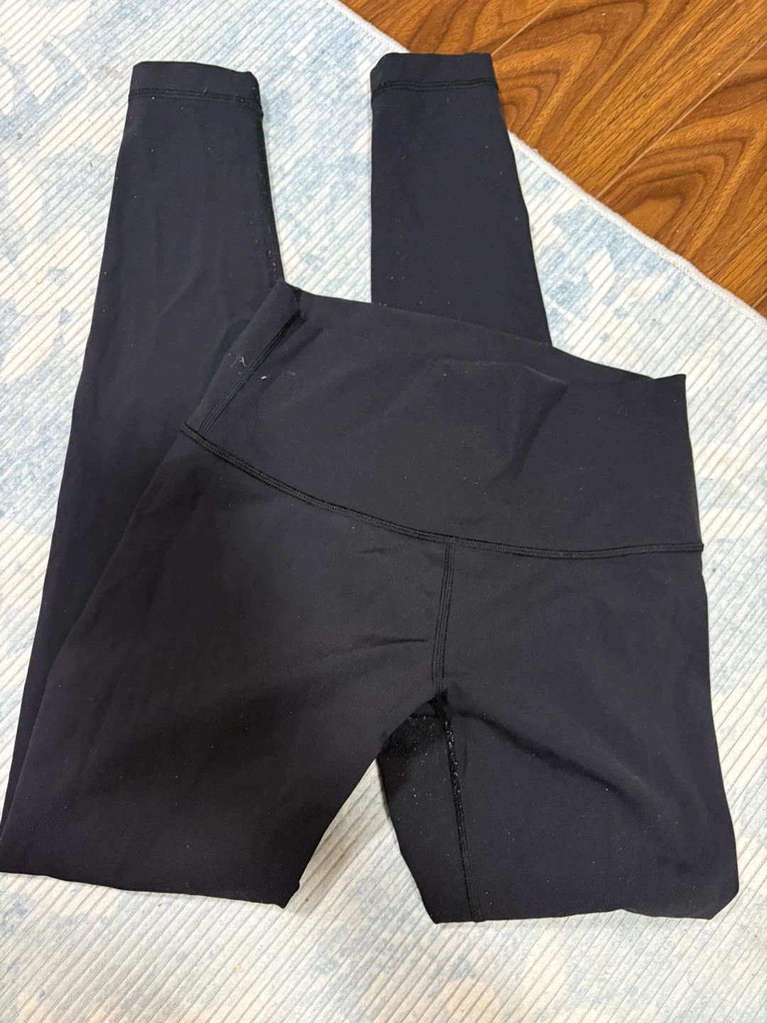 Lululemon Black Leggings size 6 - photo 3