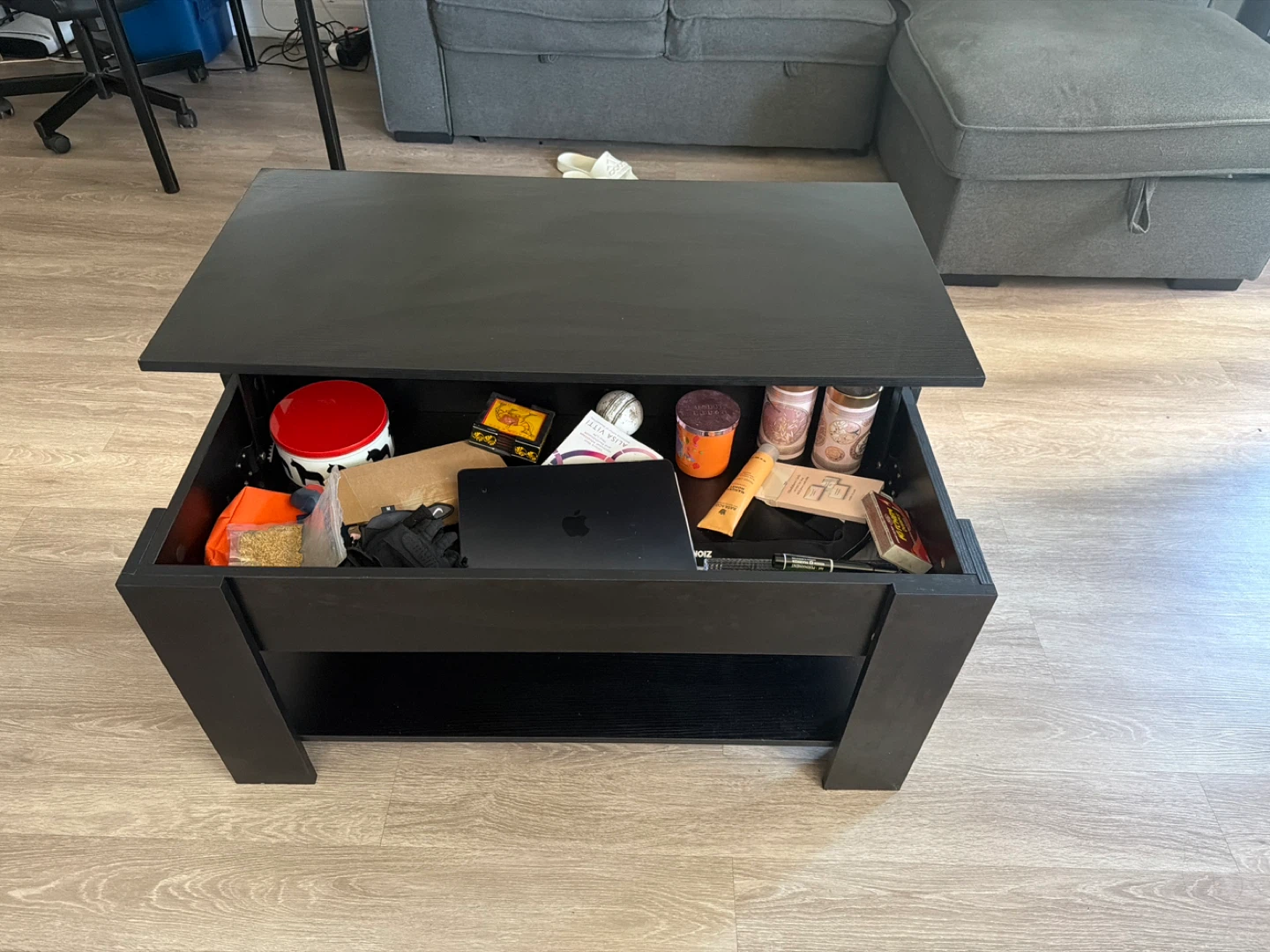 Black Lift-Top Coffee Table with Storage