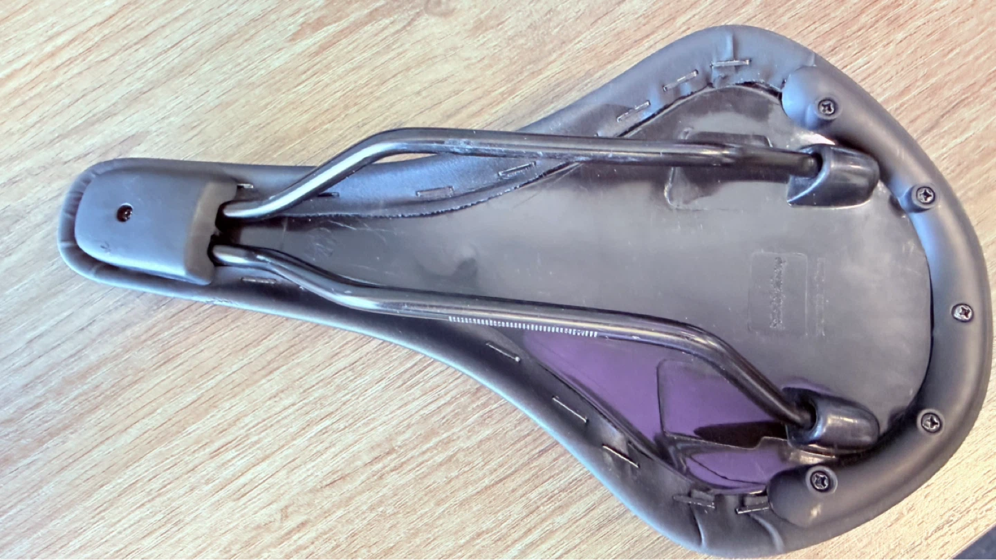 Sells Bicycle Saddle - photo 3
