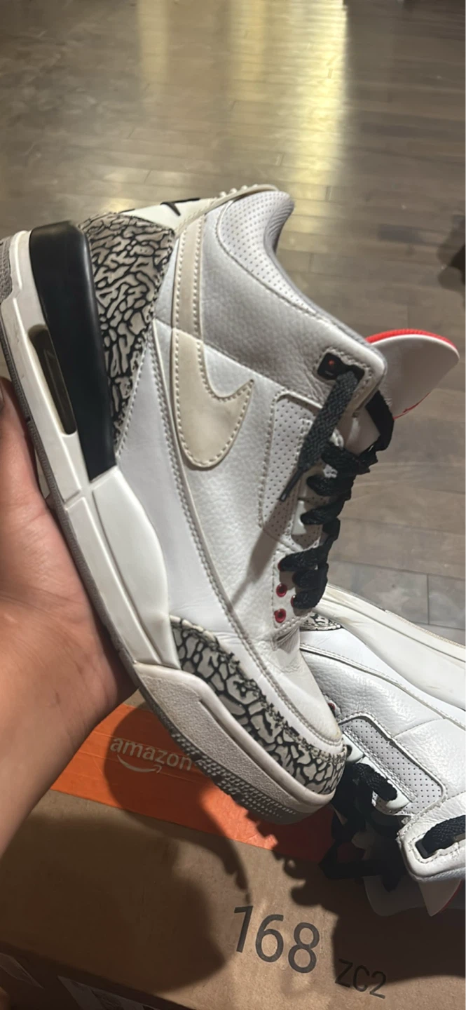 Air Jordan 3 Retro Sneakers - photo 3
