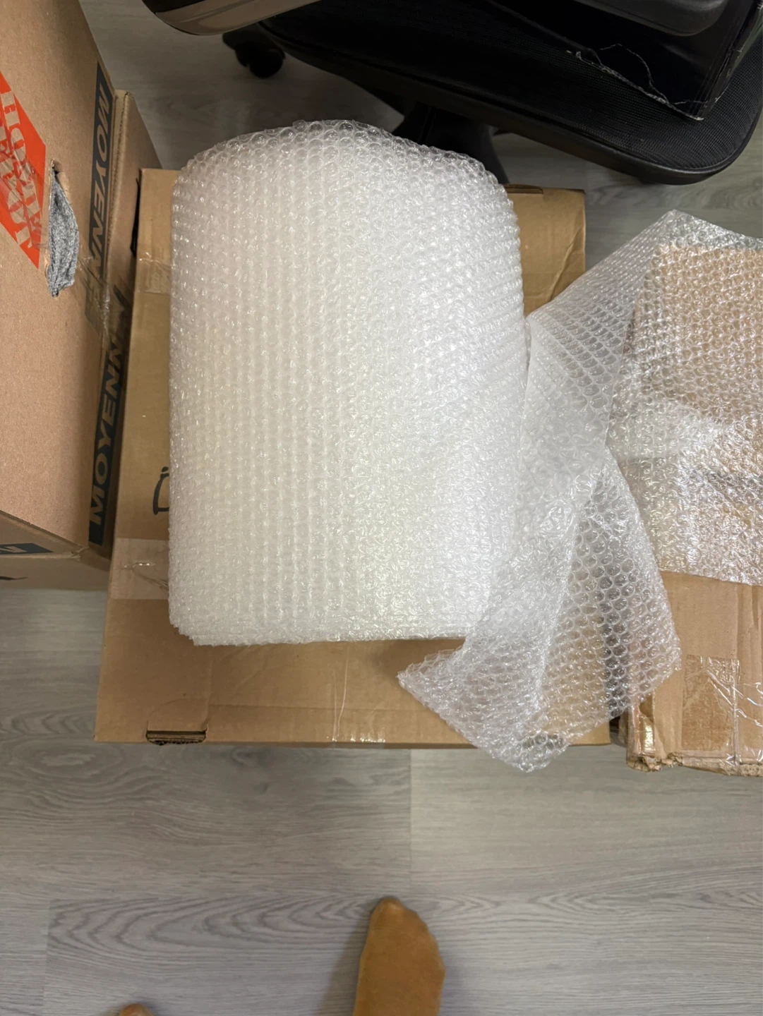 Bubble Wrap - photo 2