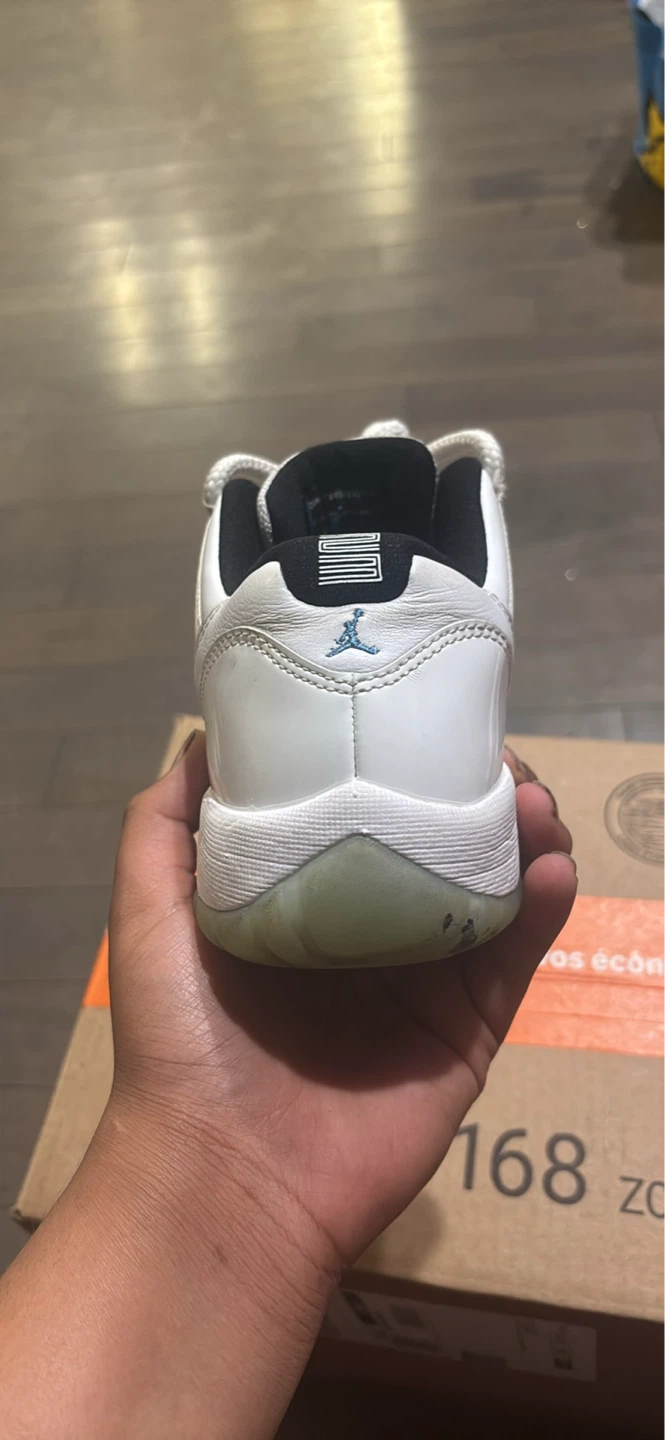 Air Jordan 11 Retro White/Blue Sneakers - photo 3
