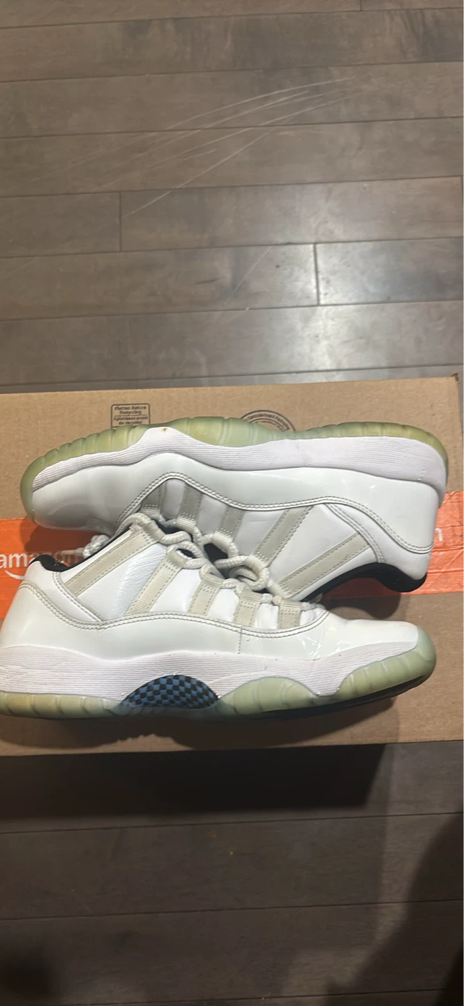 Air Jordan 11 Retro White/Blue Sneakers