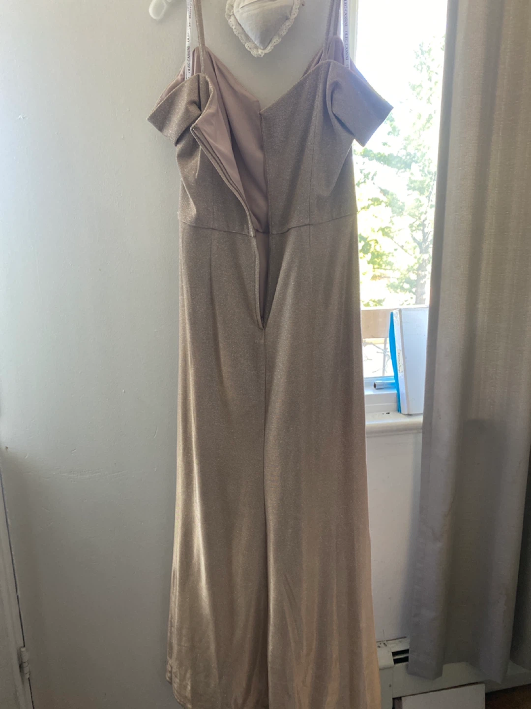 Oleg Cassini Champagne Sparkle Gown - photo 5