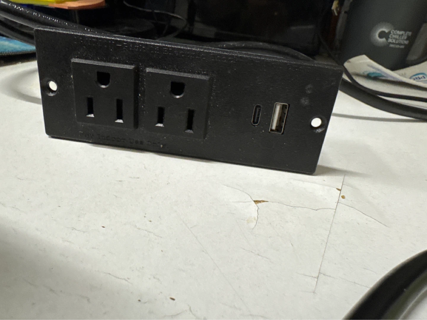 Power Strip with USB-C and USB-A