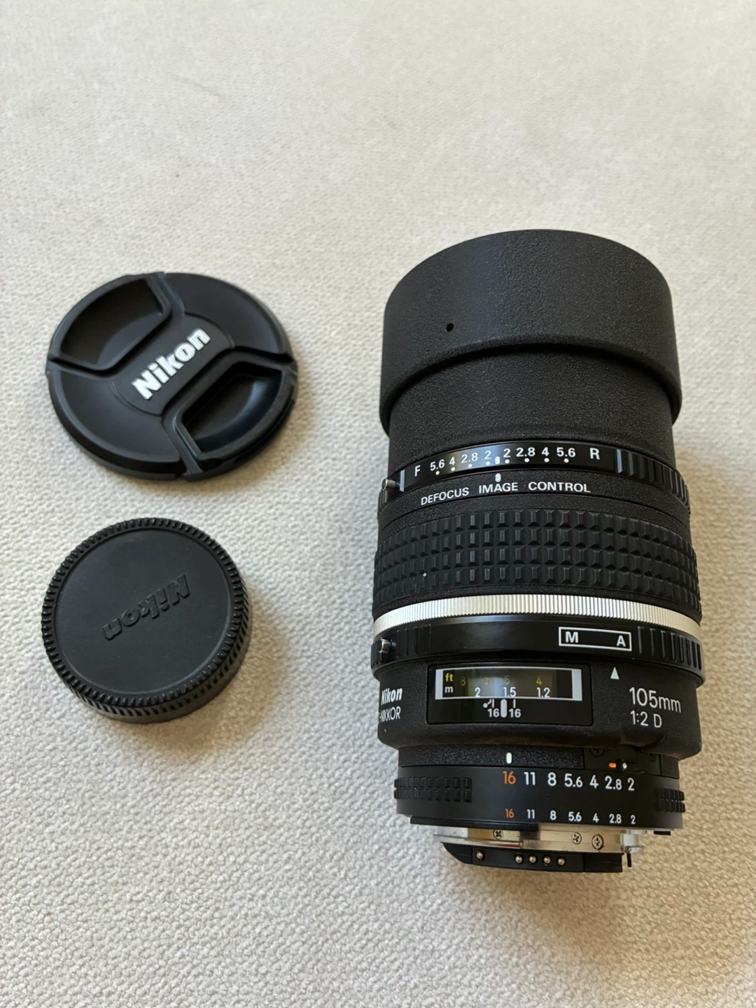 Nikon Lens AF DC-Nikkor 105mm 2D, Made in Japan - photo 2