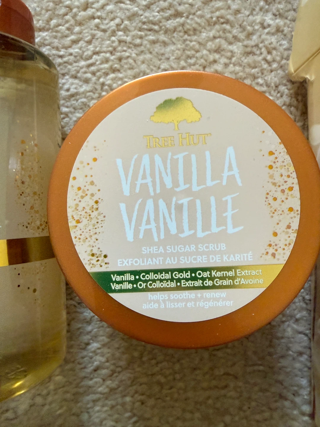 Tree Hut Vanilla Bean Shea Sugar Scrub & Foaming Gel Wash Set - photo 2