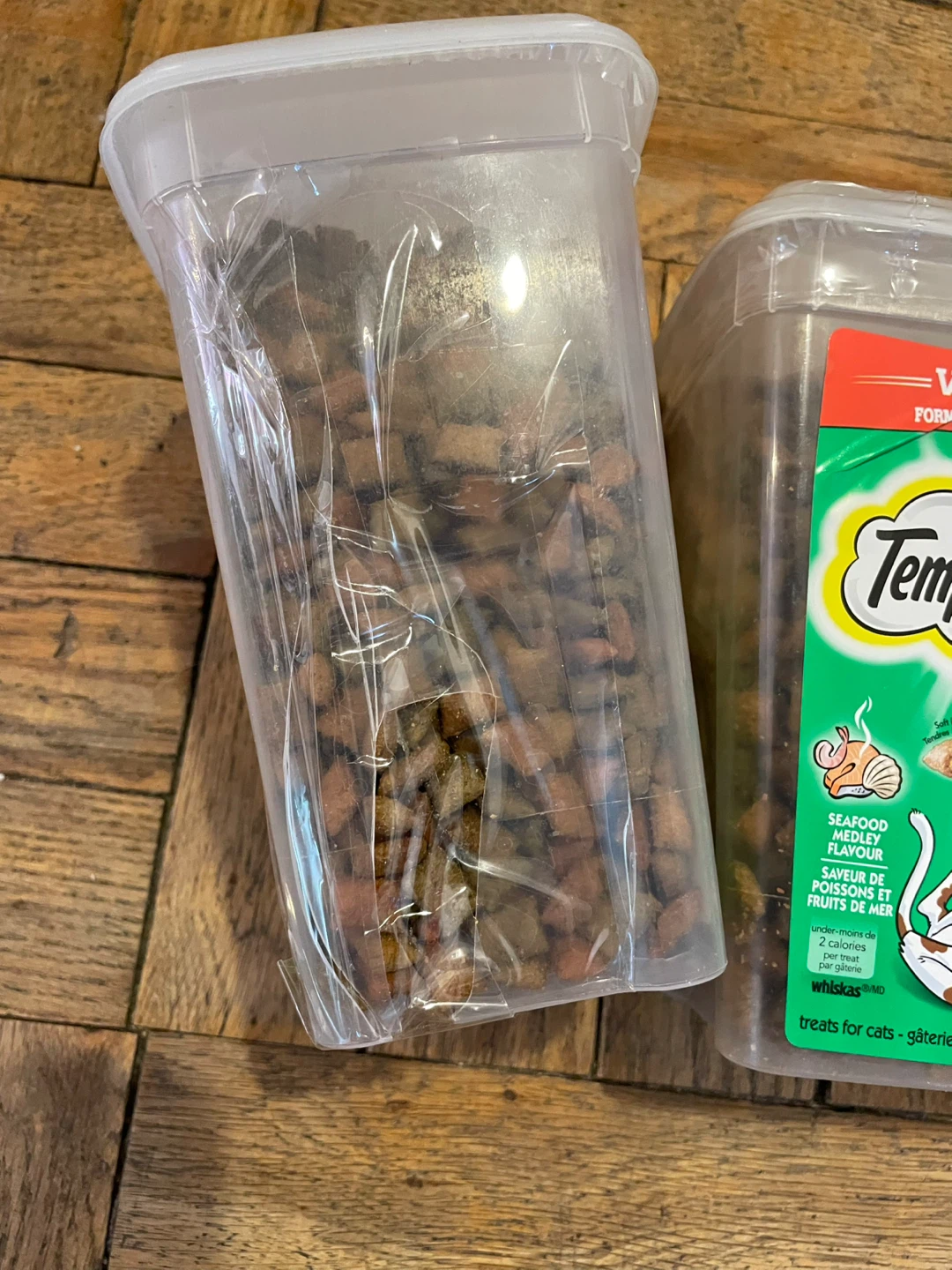 Temptations Cat Treats Brand New - photo 2
