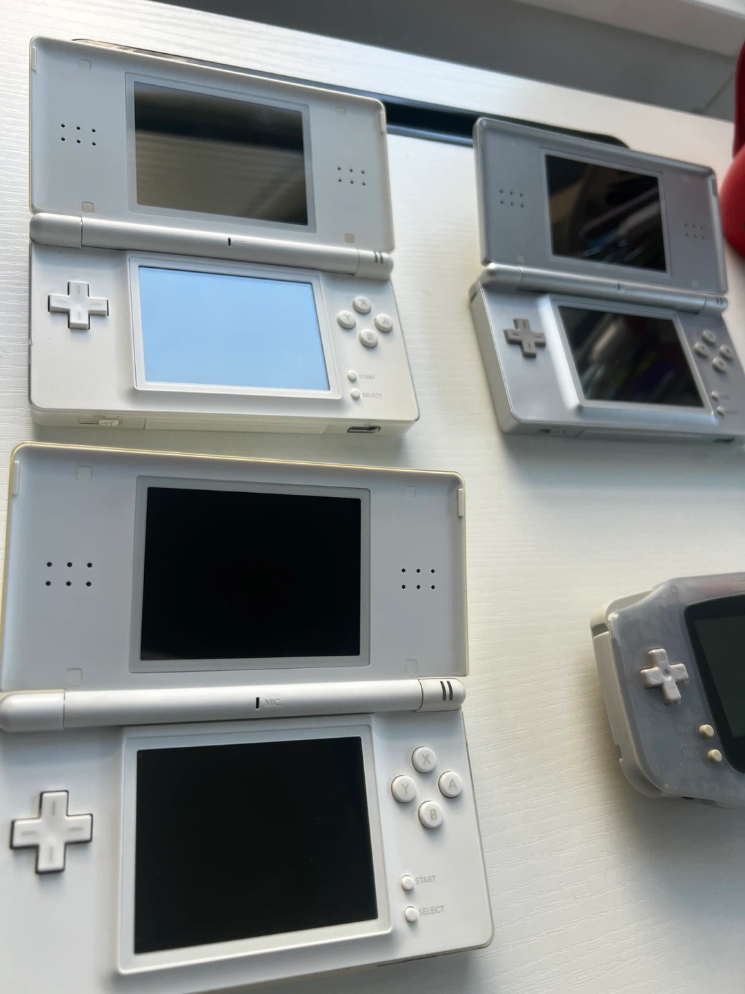 Nintendo DS Lite and Game Boy Advance Bundle - photo 2