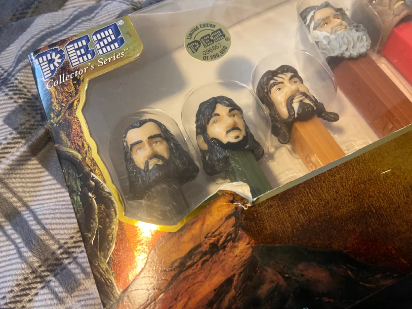 The Hobbit Pez Collectors Edition Box Set - photo 5