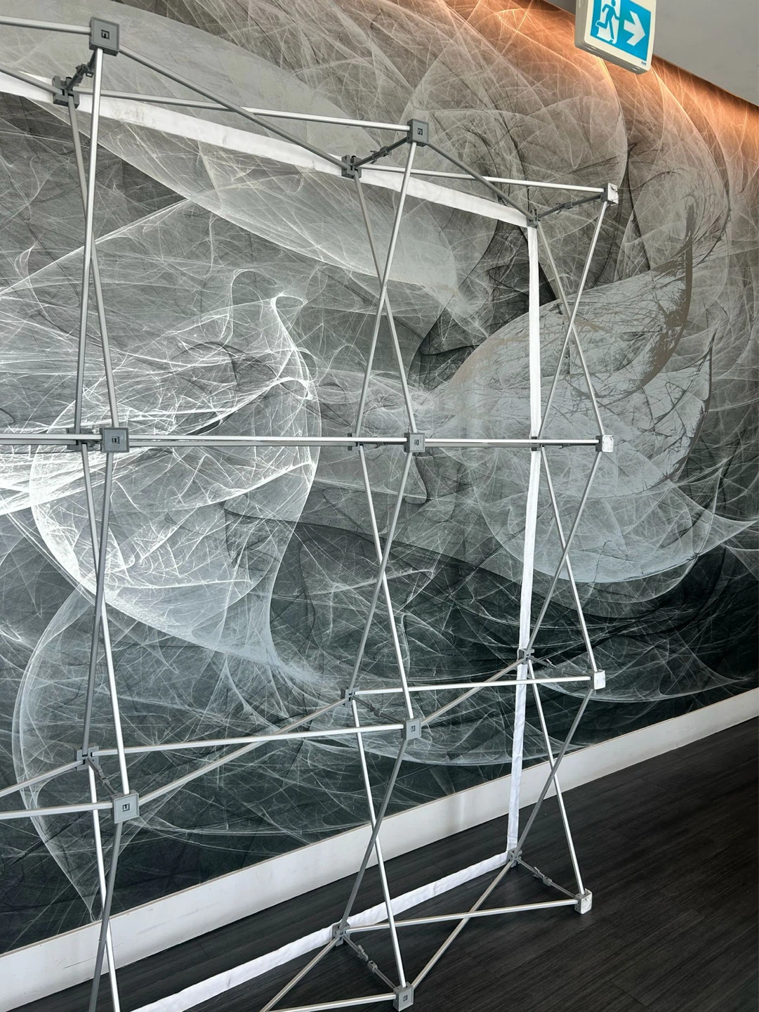 Pop-Up Display Frame