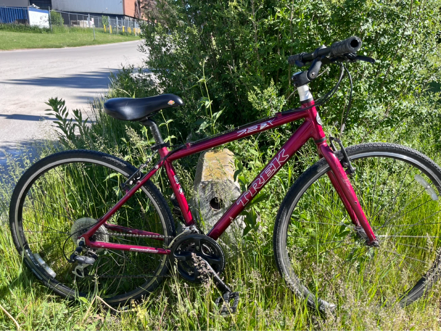 Trek FX 7.2 Hybrid Bike - photo 2