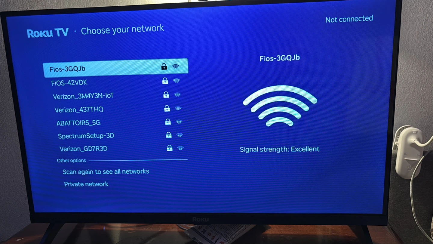 Roku TV Smart Television - photo 2