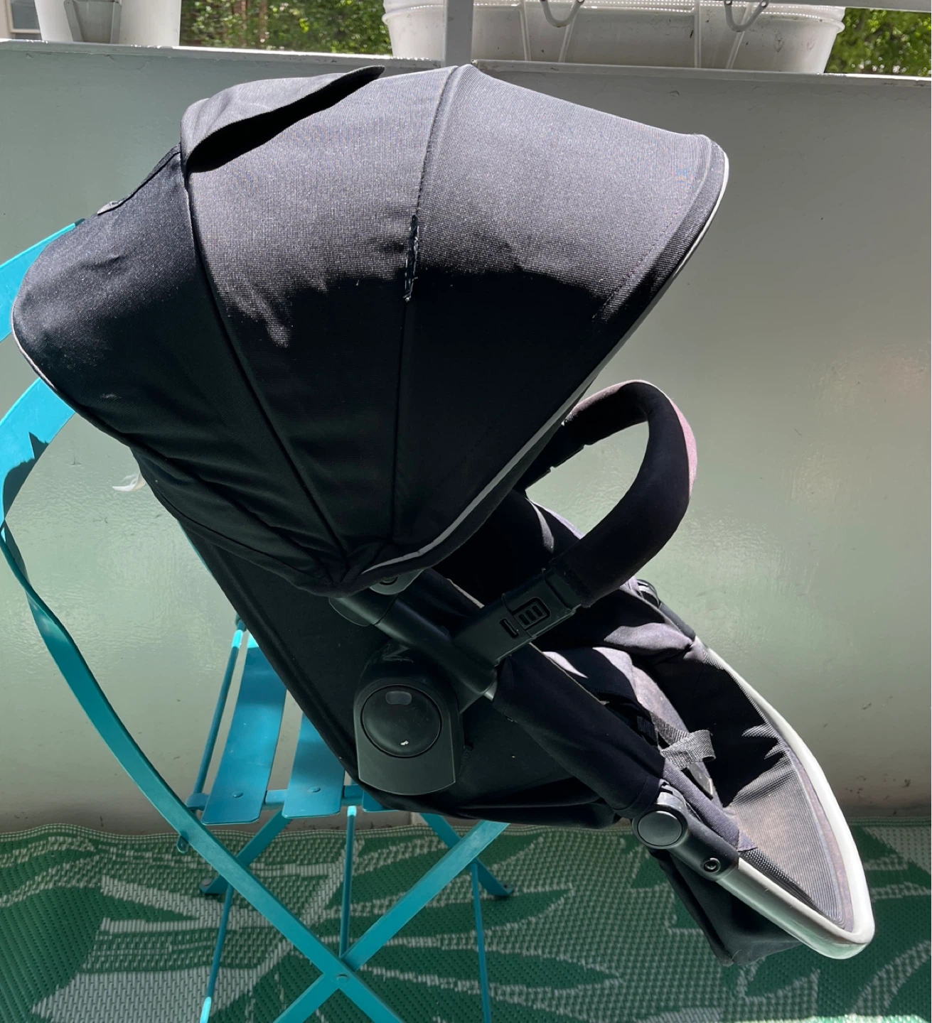 Evenflo Pivot Xpand stroller seat