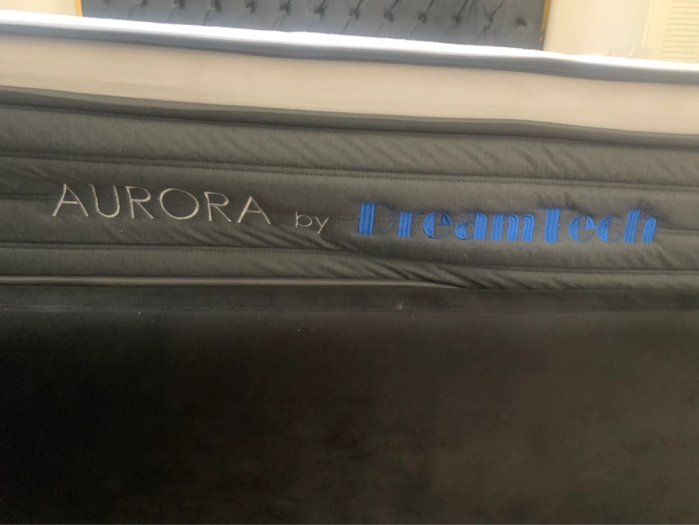 DreamTech Aurora king size Mattress