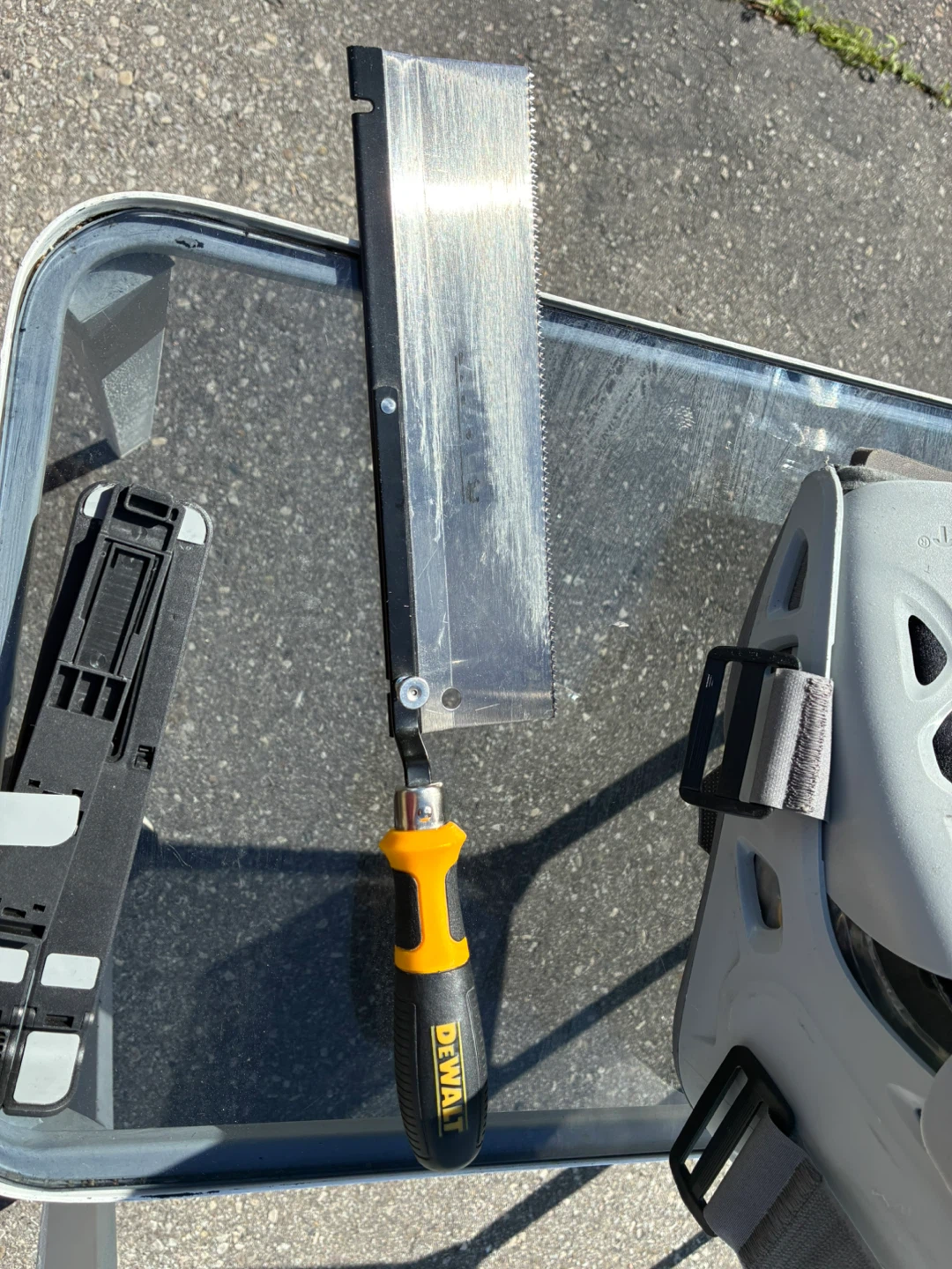DEWALT Flush Cut Saw