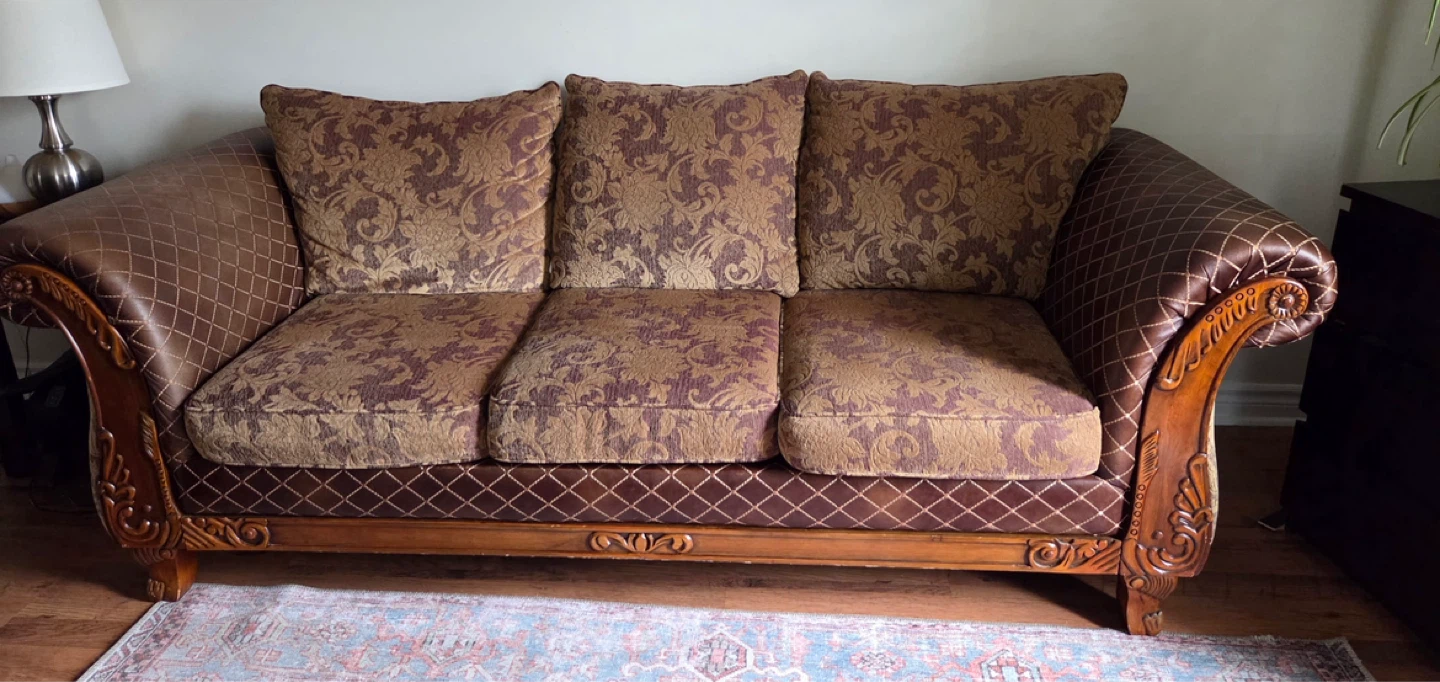 Traditional Sofa and Chair - photo 2