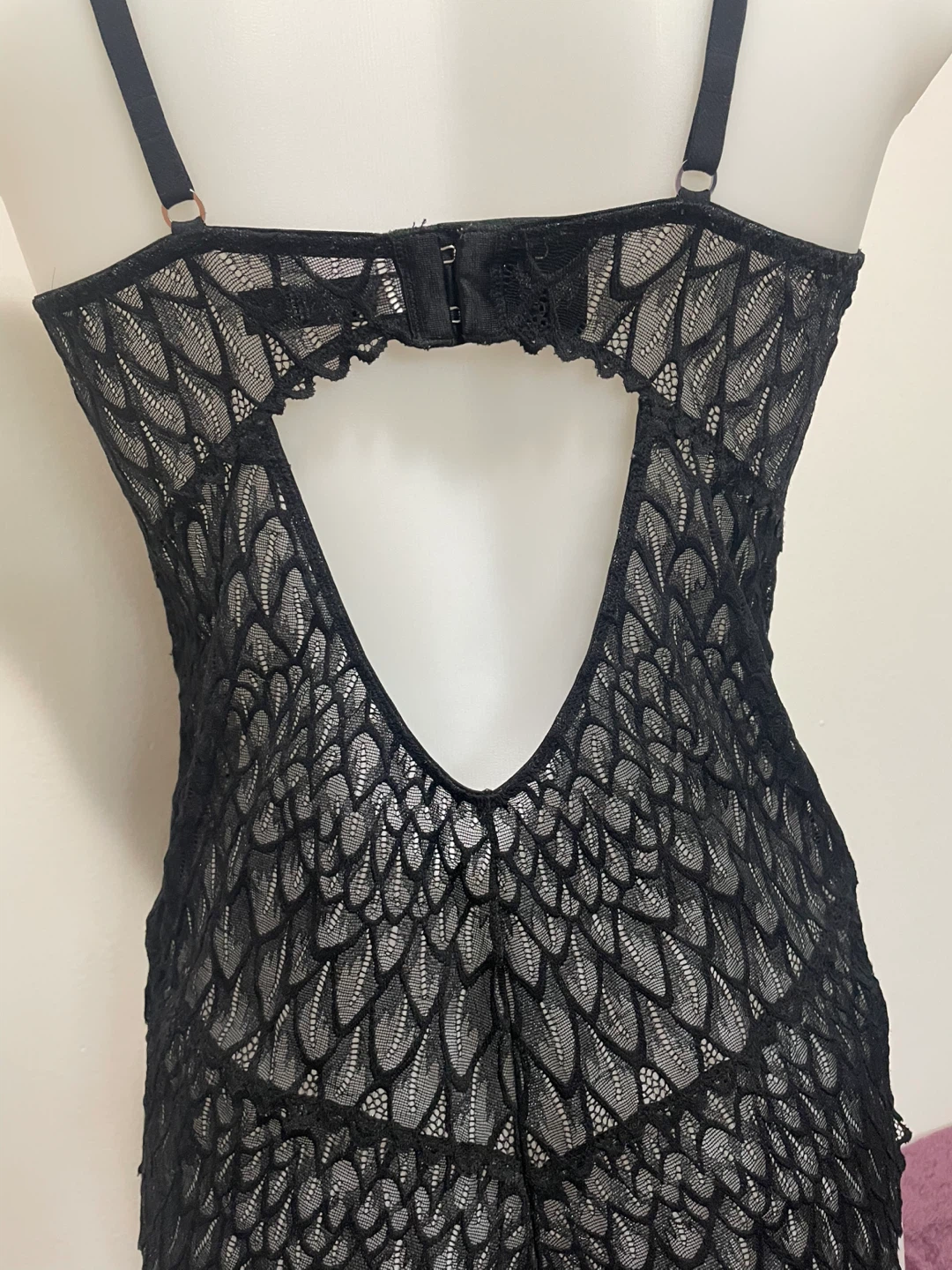 Montelle Intimate- Black Lace Bodysuit size L - photo 5