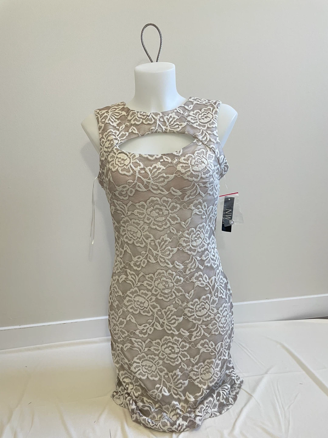 Nightway- Women's White and Beige Lace Dress