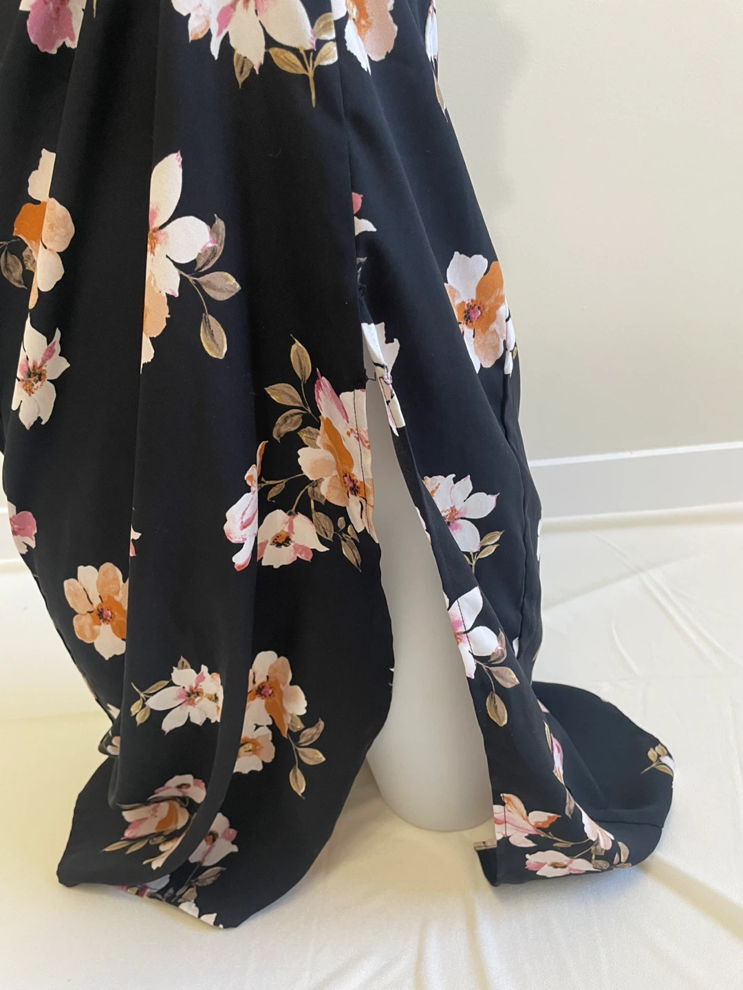 Dynamite Floral Halter Neck Dress size XS - photo 5
