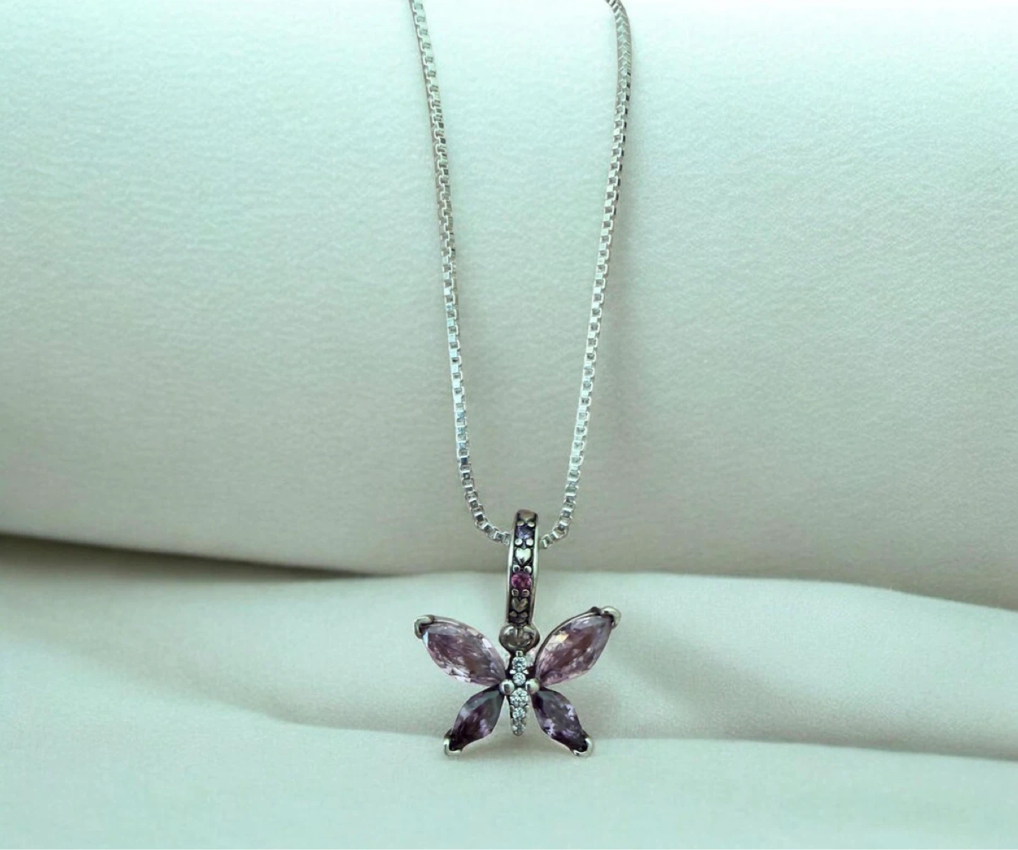 Butterfly pendant necklace with amethyst and diamonds