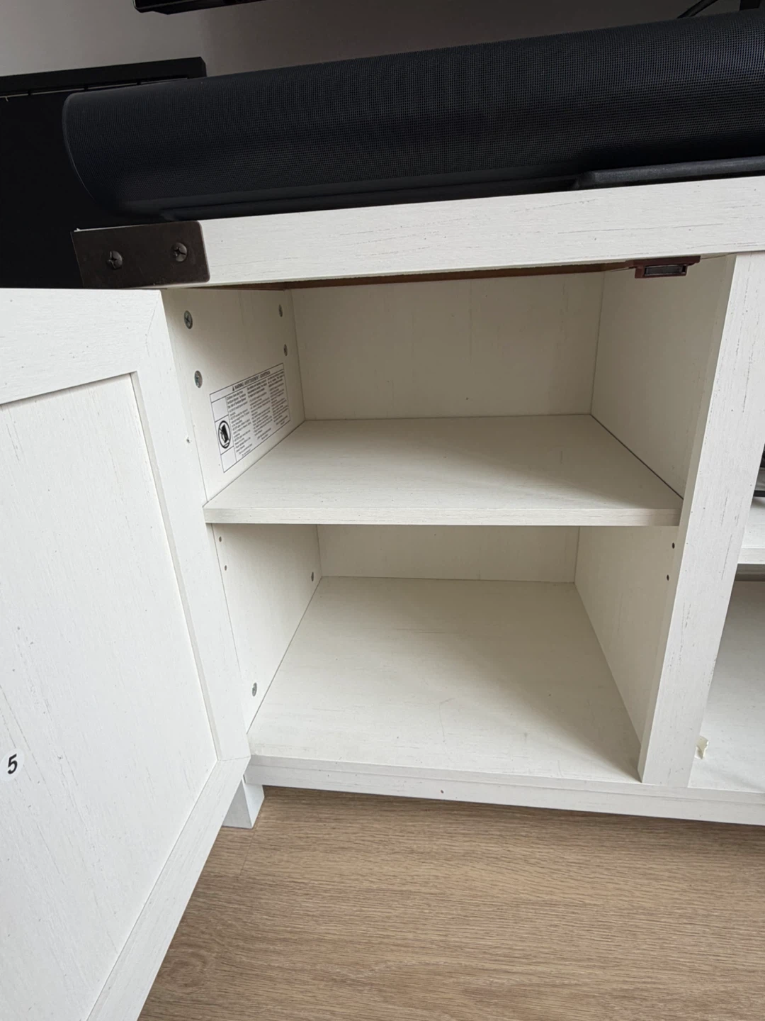 TV console / entryway bench / credenza - photo 2