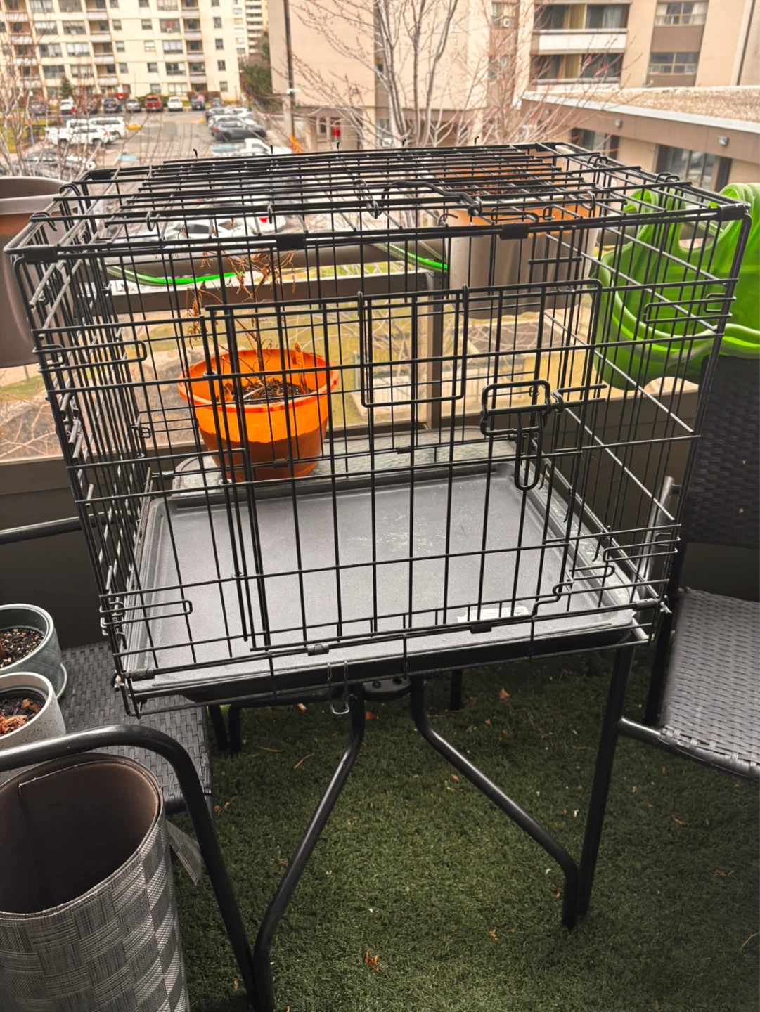 Wire Dog Crate with Tray - photo 2