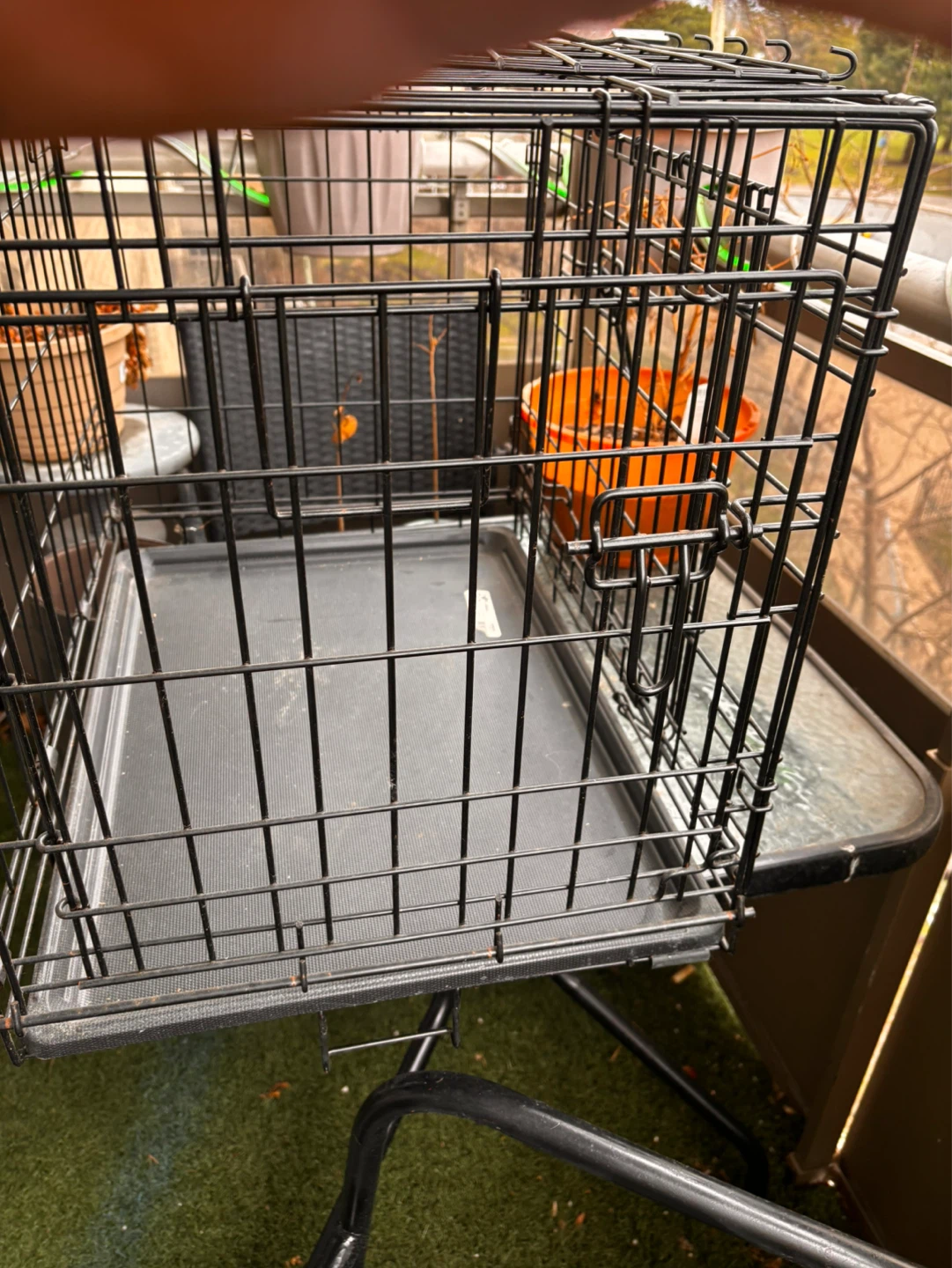 Wire Dog Crate with Tray - photo 4