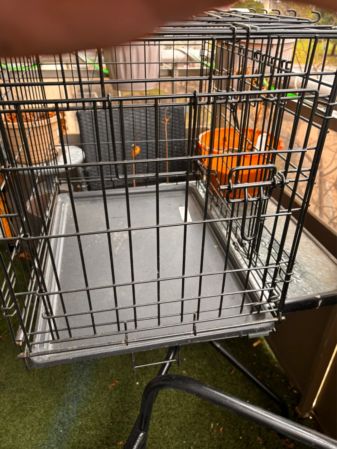 Wire Dog Crate with Tray - photo 5