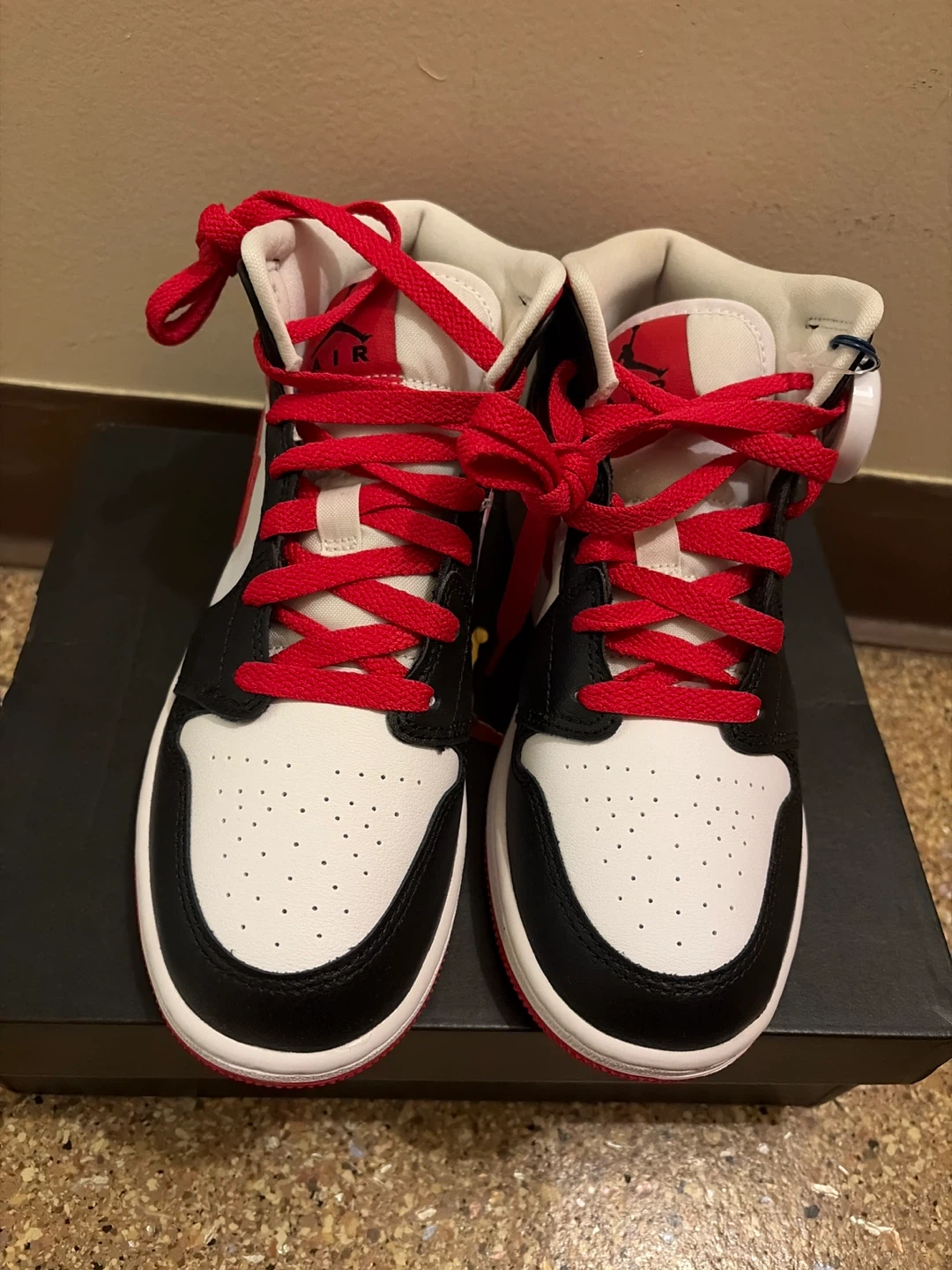 Jordan Shoes - Size US 4Y (uS)- 3.5 (UK) 36 (EUR)🏆 - photo 2