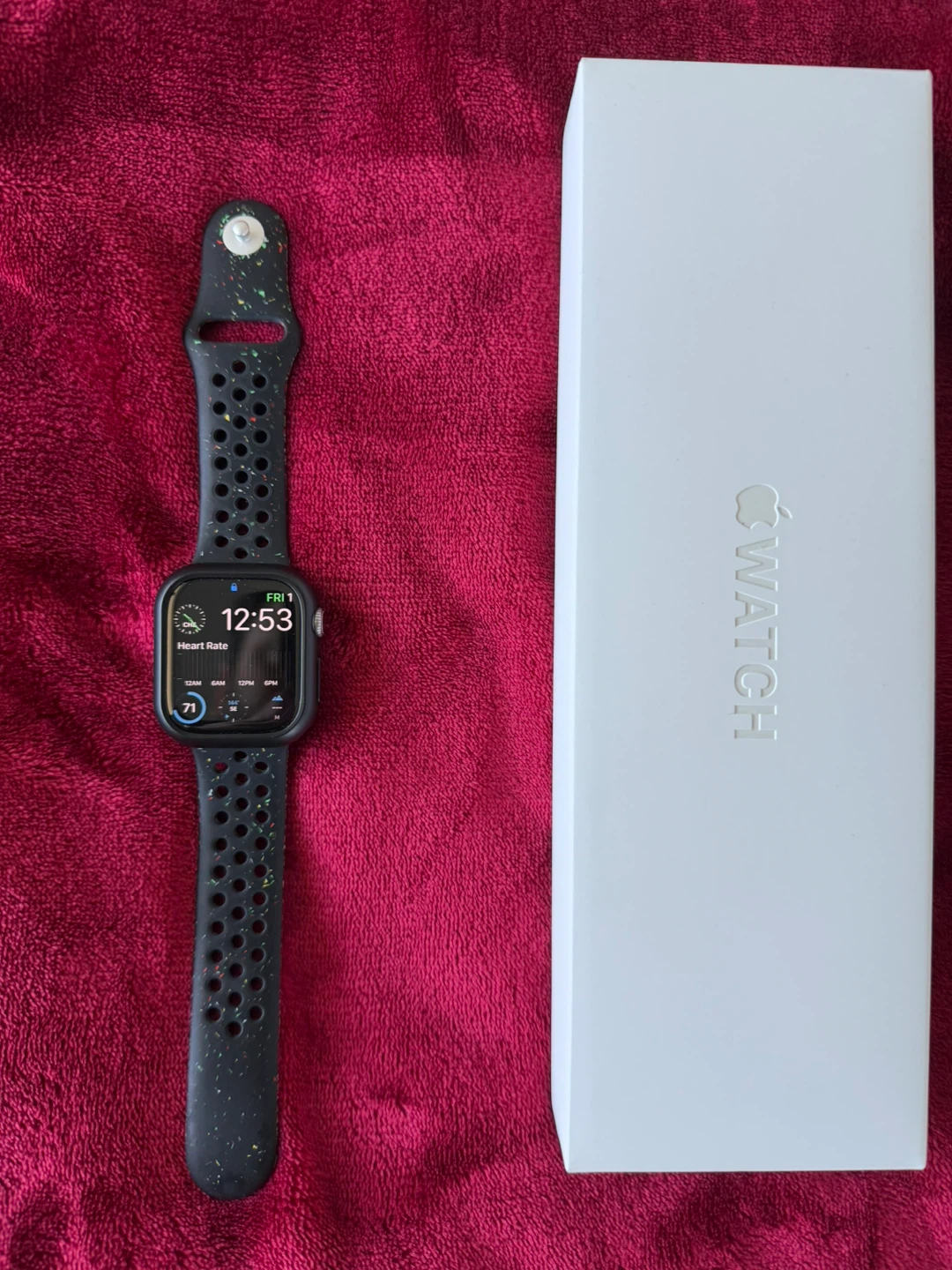 Apple Watch 11 42mm Space Grey, Black Nike Sport Band - S/M