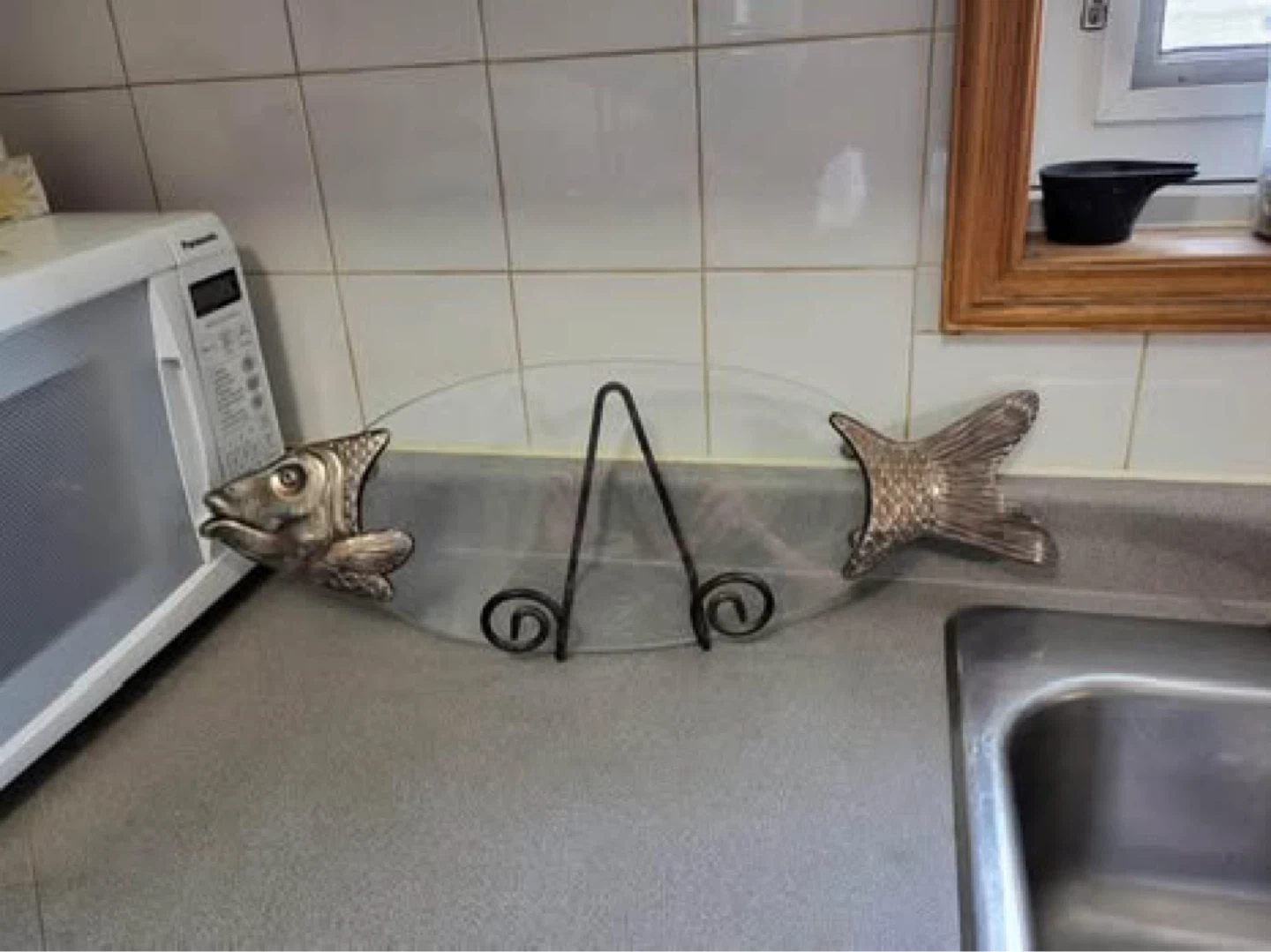 Stunning classic, glass and metal fish serving tray. In.