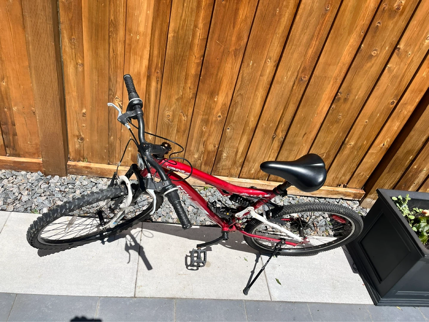 Red CCM Mountain Bike - photo 2